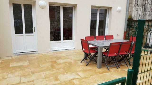 Cottage Nuiton Nuits-Saint-Georges Exterior photo